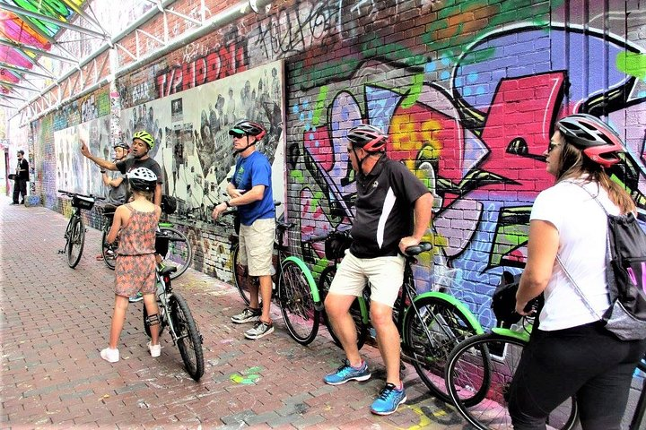 Tour de Cambridge Guided Bicycle Tour - Photo 1 of 9